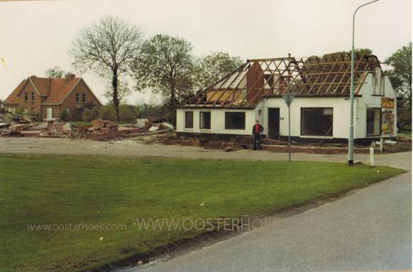 Weiwerd, T.J.Jansenweg 1 (Stationweg D44)